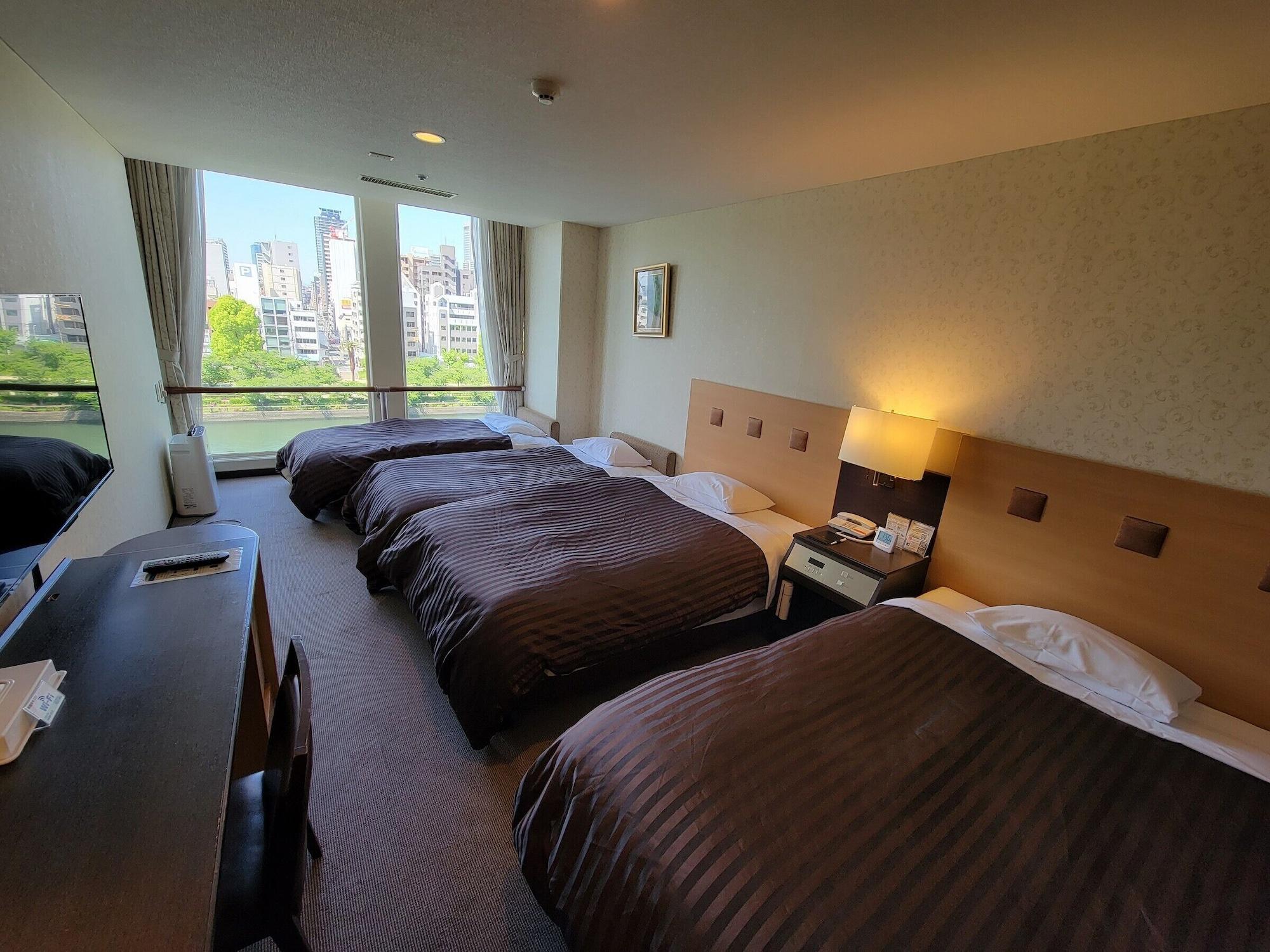 Hotel Osaka Castle Екстериор снимка