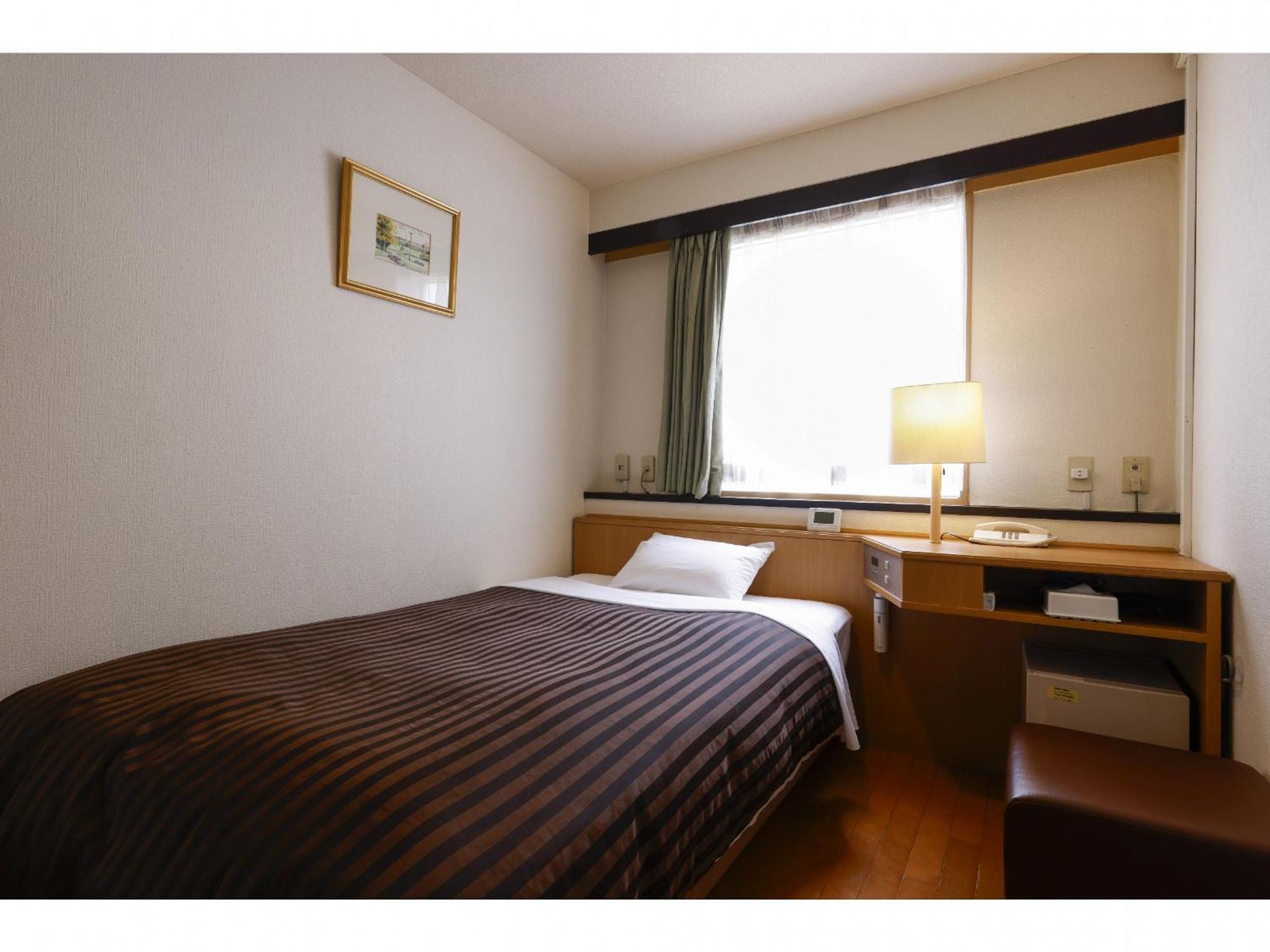 Hotel Osaka Castle Екстериор снимка